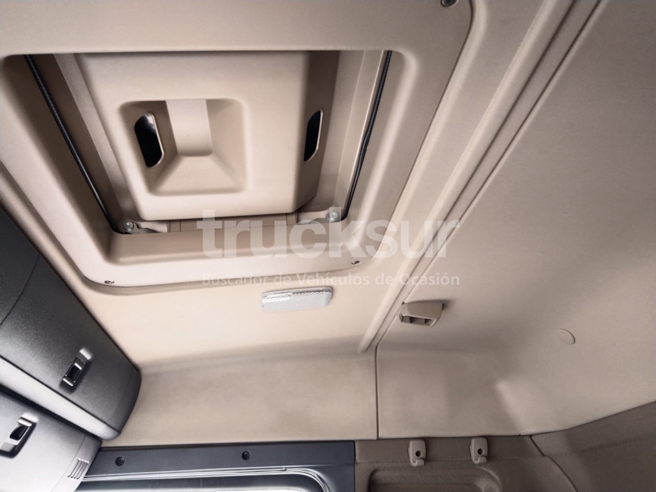 Грузовик-шасси SCANIA G490 ejes 6x2*4: фото 15