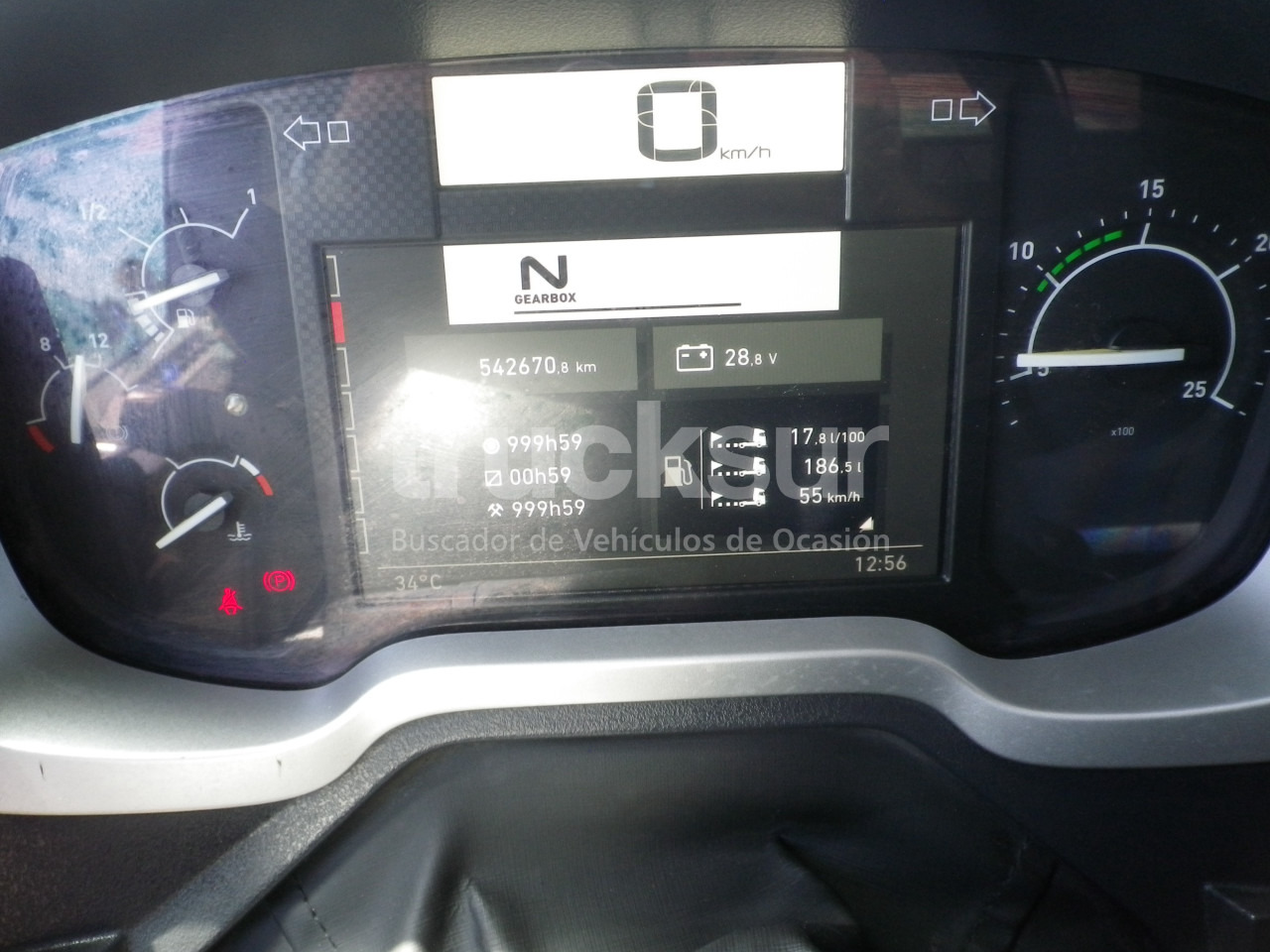 Тягач RENAULT T520 HIGH SLEEPER CAB: фото 13 Тягач RENAULT T520 HIGH SLEEPER CAB: фото 13