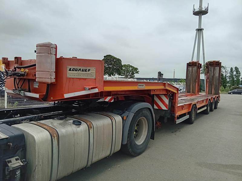 Louault - Низкорамный полуприцеп: фото 1 Louault - Низкорамный полуприцеп: фото 1