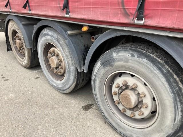 Samro - Тентованный полуприцеп: фото 4 Samro - Тентованный полуприцеп: фото 4