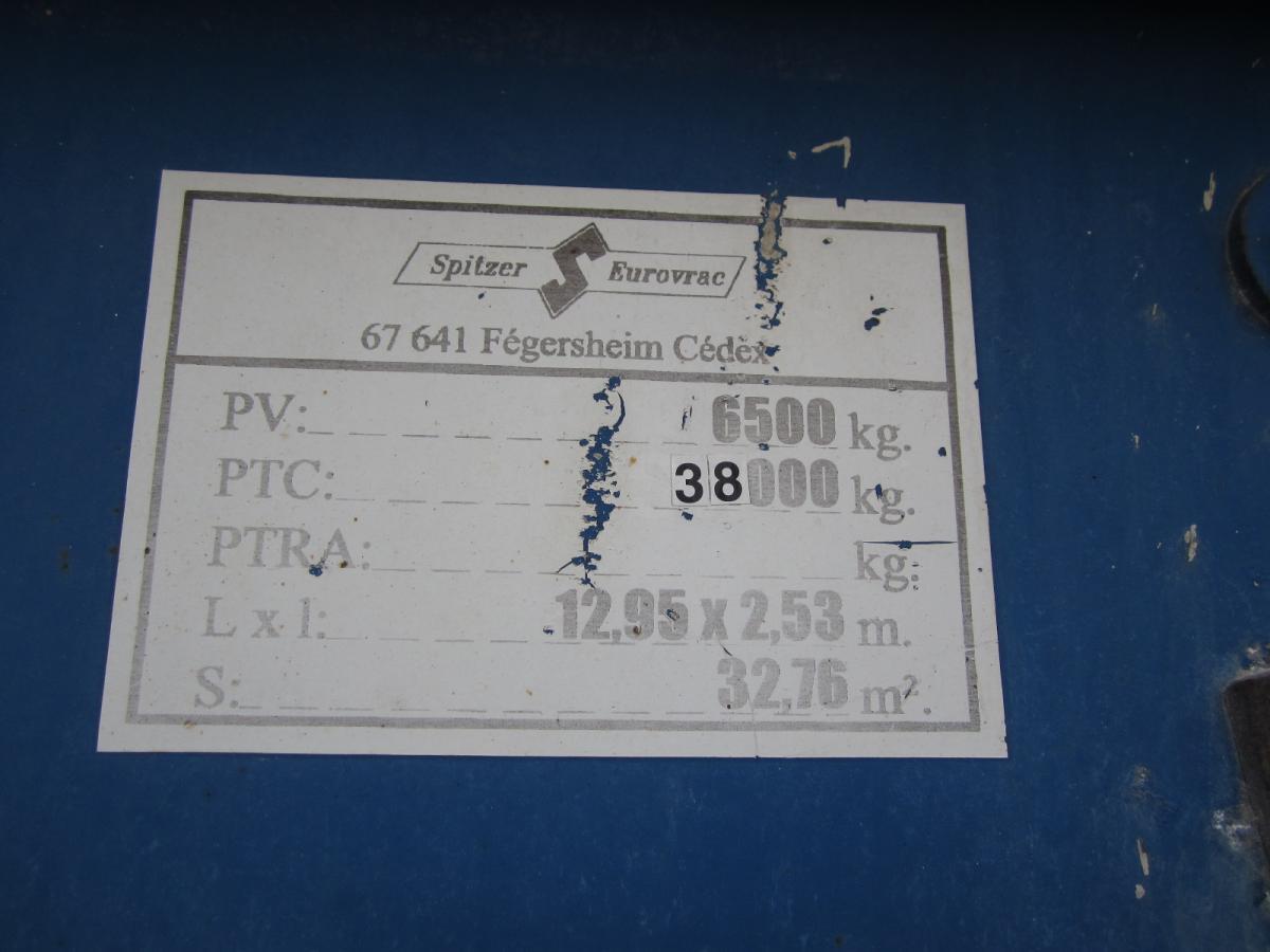 Spitzer - Полуприцеп-цистерна: фото 3 Spitzer - Полуприцеп-цистерна: фото 3