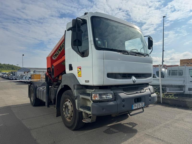 Renault Kerax 420 DCI - Тягач: фото 3 Renault Kerax 420 DCI - Тягач: фото 3