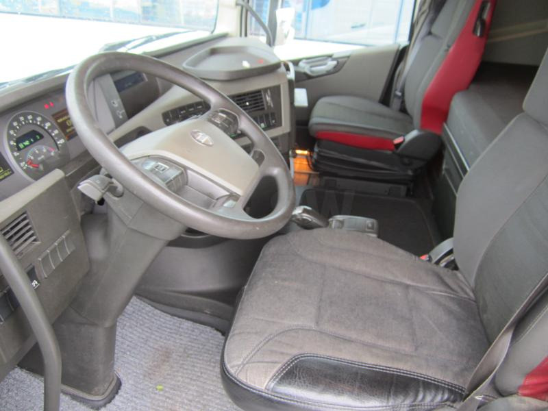 Тягач Volvo FH 500: фото 7