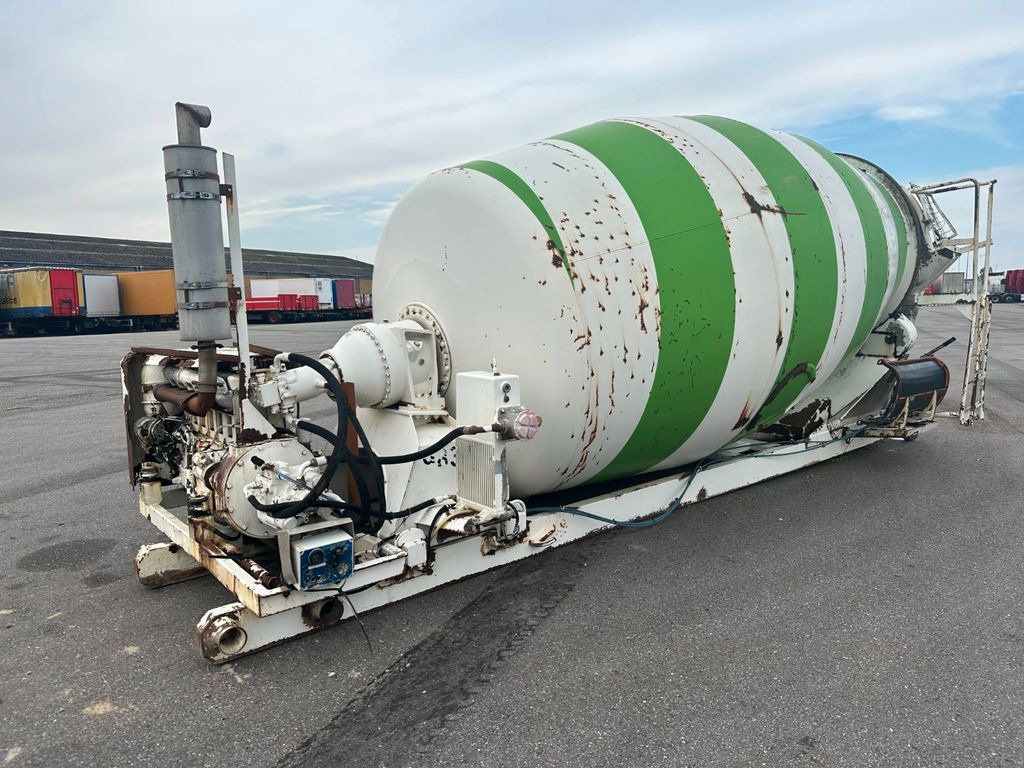 LT 90 D 9 m3 Concrete Mixer on Flat / Deutz - Автобетоносмеситель: фото 1 LT 90 D 9 m3 Concrete Mixer on Flat / Deutz - Автобетоносмеситель: фото 1