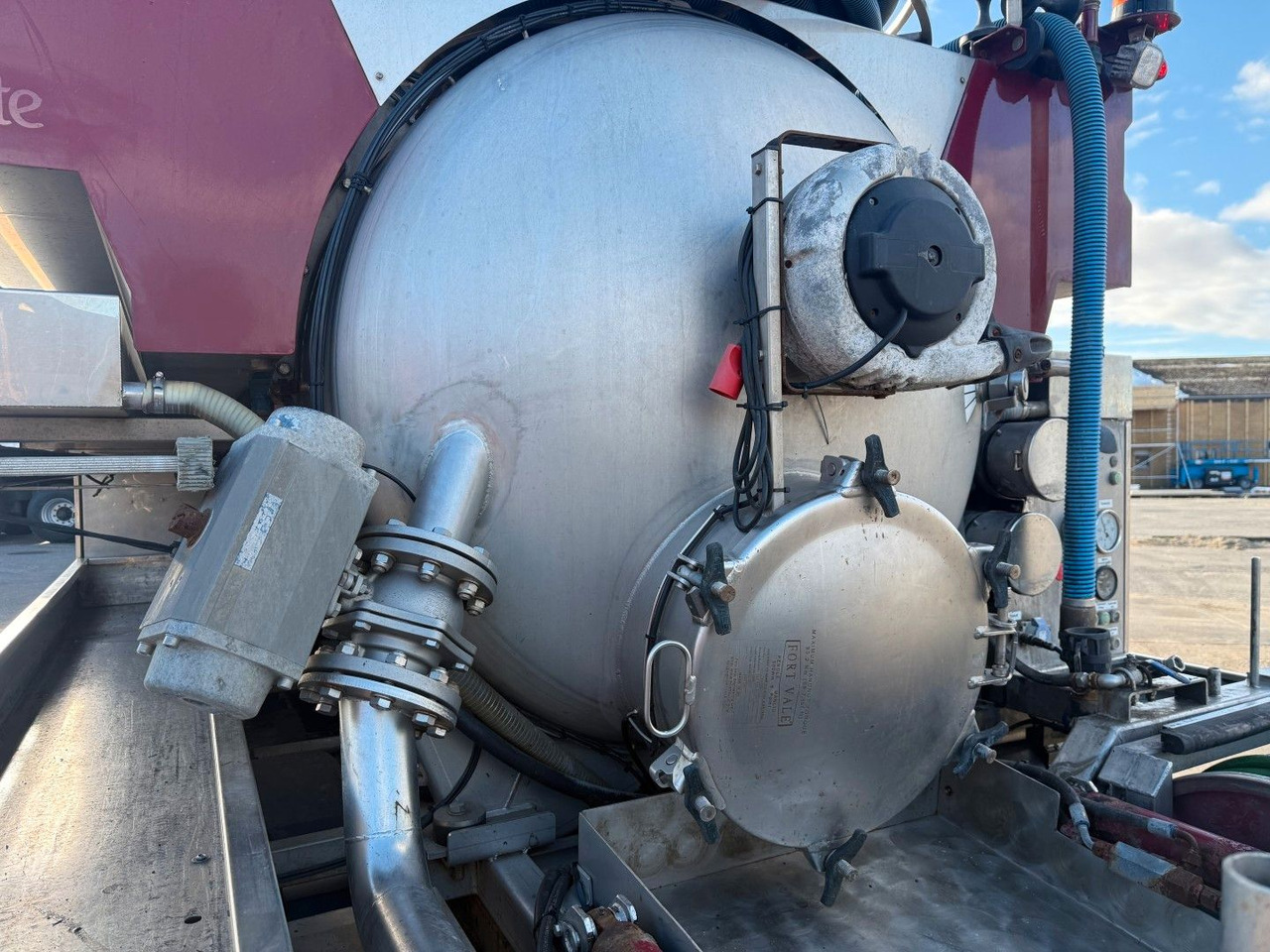 Ассенизатор MAN TGM 14.250 VM-Tarm Stainless Steel 4000 l. Kombi: фото 8