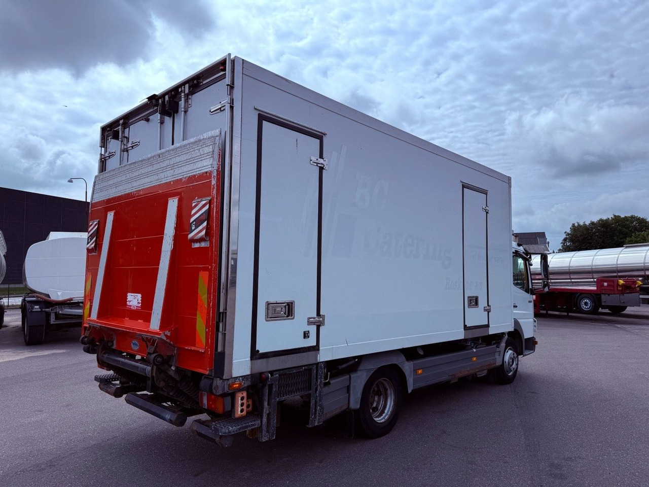 Mercedes-Benz Atego 1018 4x2 Carrier Supra 750 Mt - Рефрижератор: фото 3 Mercedes-Benz Atego 1018 4x2 Carrier Supra 750 Mt - Рефрижератор: фото 3