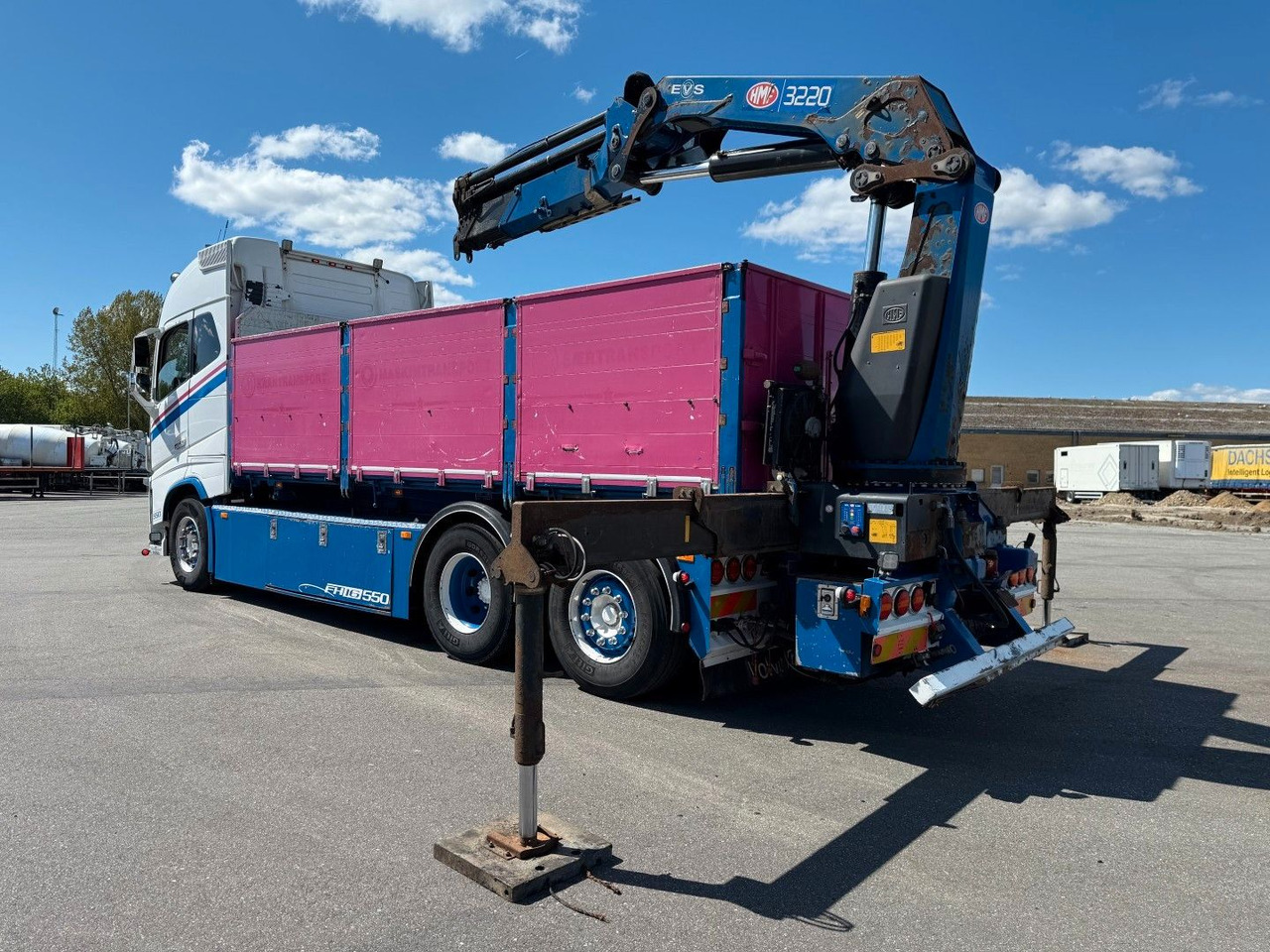 Volvo FH 16.550 6x24 / Crane HMF 3220K4 Euro 6 - Автоманипулятор: фото 5 Volvo FH 16.550 6x24 / Crane HMF 3220K4 Euro 6 - Автоманипулятор: фото 5