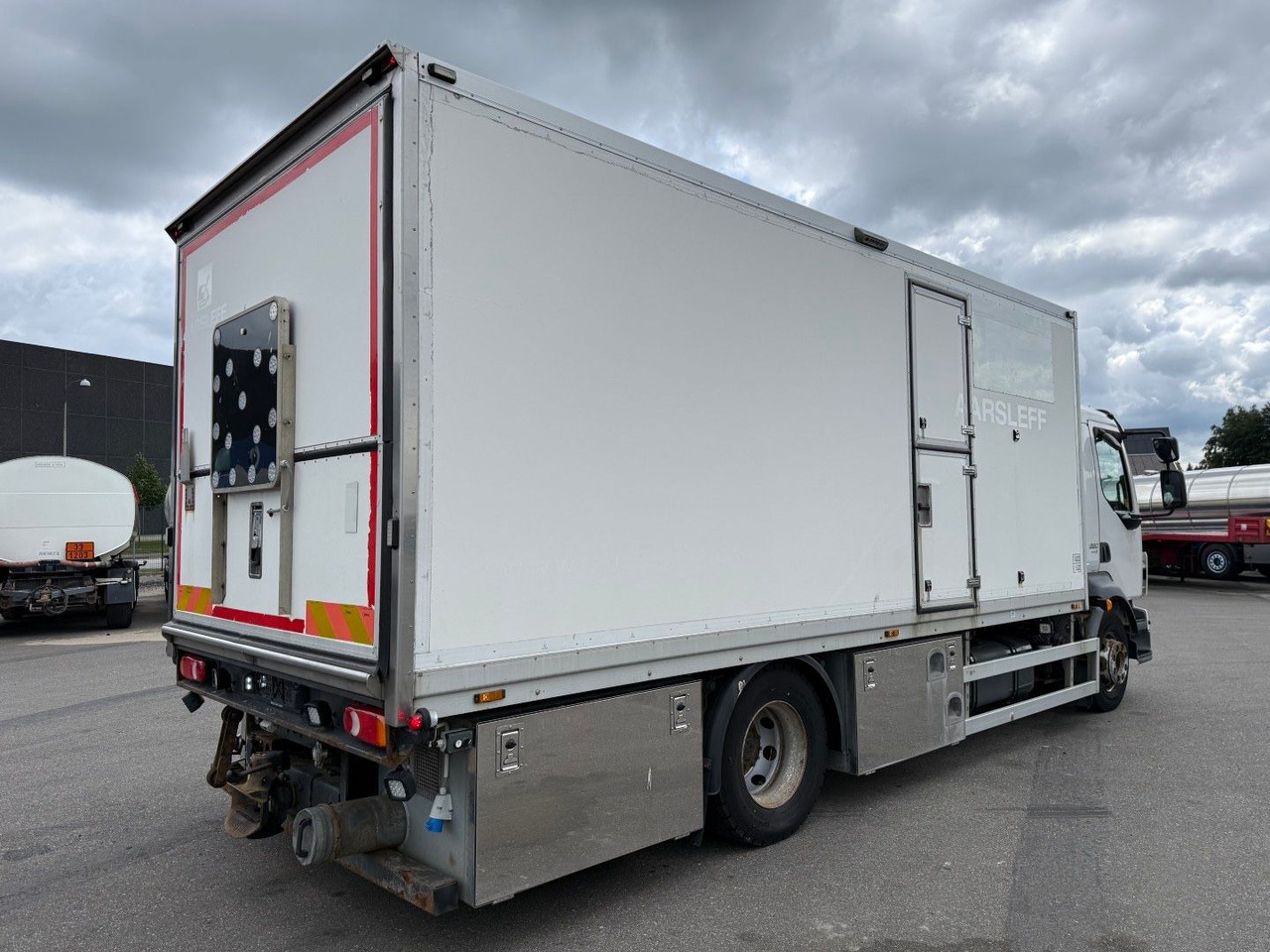 Volvo FL 280 4x2 Euro 5 Workshop Equipment - Грузовик с закрытым кузовом: фото 3 Volvo FL 280 4x2 Euro 5 Workshop Equipment - Грузовик с закрытым кузовом: фото 3
