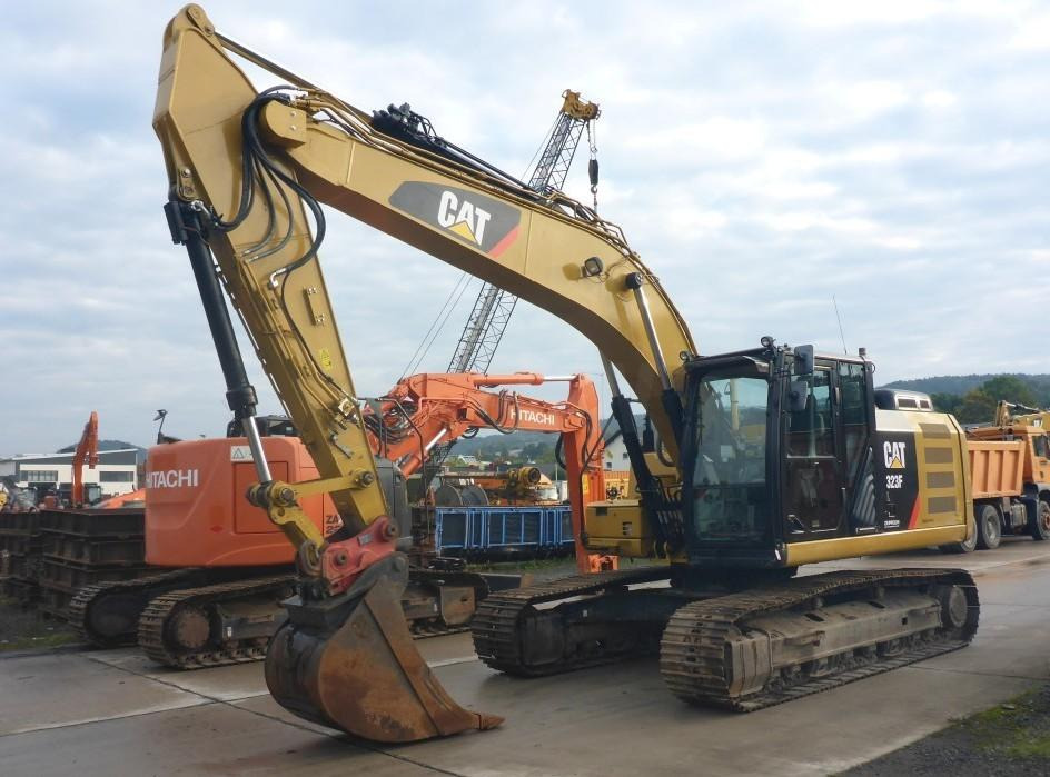 Caterpillar 323F L - Гусеничный экскаватор: фото 1 Caterpillar 323F L - Гусеничный экскаватор: фото 1