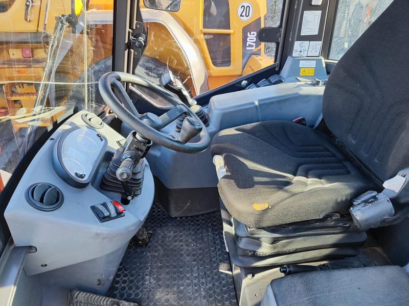 Hitachi ZW95 - Колёсный погрузчик: фото 5 Hitachi ZW95 - Колёсный погрузчик: фото 5