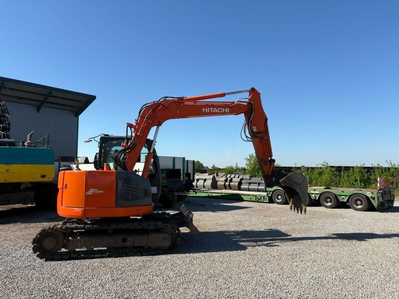 Hitachi ZX85US-3 - Мини-экскаватор: фото 2 Hitachi ZX85US-3 - Мини-экскаватор: фото 2