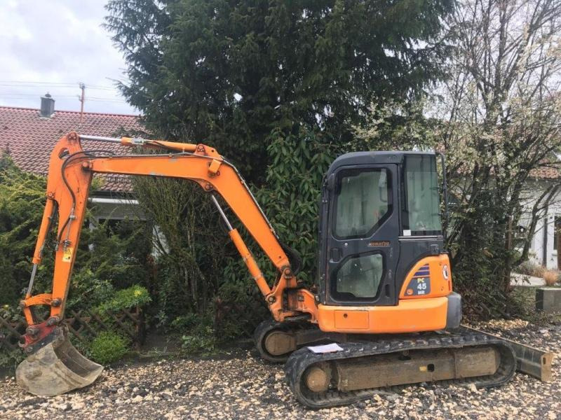 Komatsu PC45MR-3 - Мини-экскаватор: фото 1 Komatsu PC45MR-3 - Мини-экскаватор: фото 1