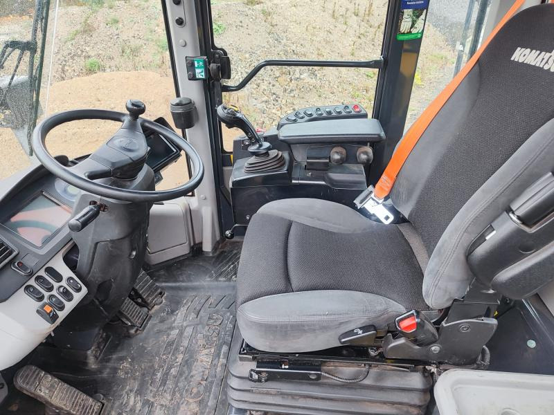 Komatsu WA380-8E0 - Колёсный погрузчик: фото 5 Komatsu WA380-8E0 - Колёсный погрузчик: фото 5