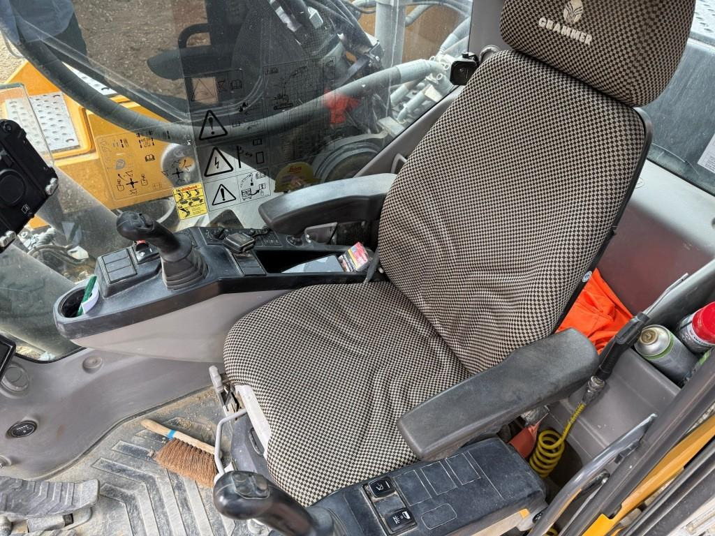 Volvo EC380ENL - Гусеничный экскаватор: фото 5 Volvo EC380ENL - Гусеничный экскаватор: фото 5