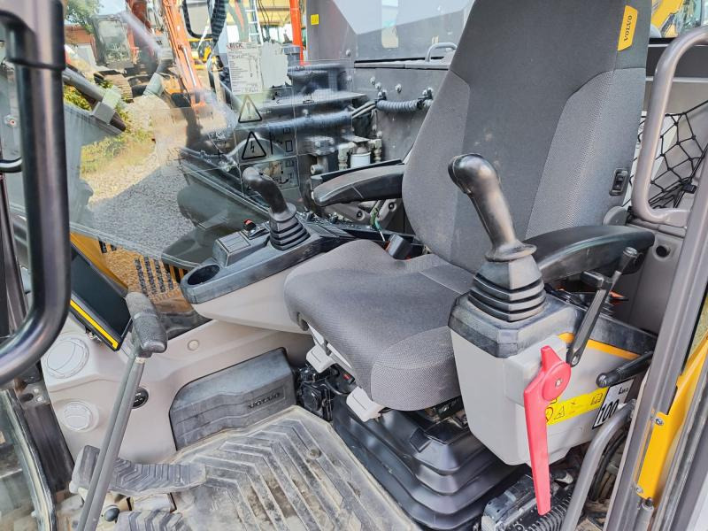 Volvo ECR145EL - Гусеничный экскаватор: фото 5 Volvo ECR145EL - Гусеничный экскаватор: фото 5