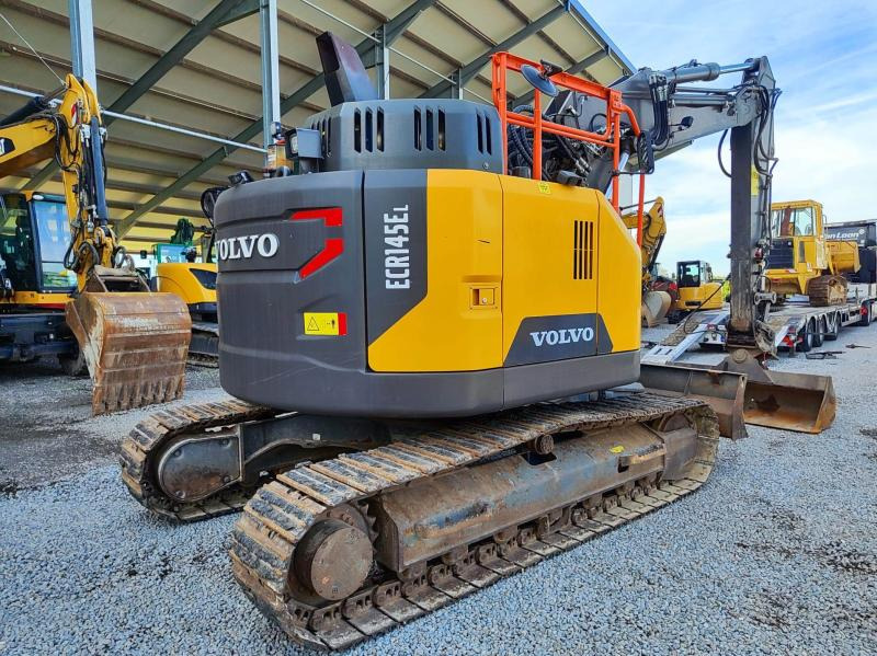 Volvo ECR145EL - Гусеничный экскаватор: фото 3 Volvo ECR145EL - Гусеничный экскаватор: фото 3