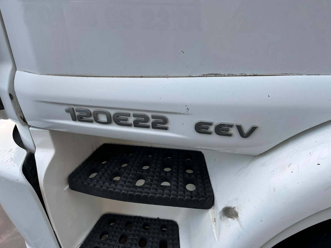 Iveco Eurocargo 120 E 22 - Тентованный грузовик: фото 4 Iveco Eurocargo 120 E 22 - Тентованный грузовик: фото 4