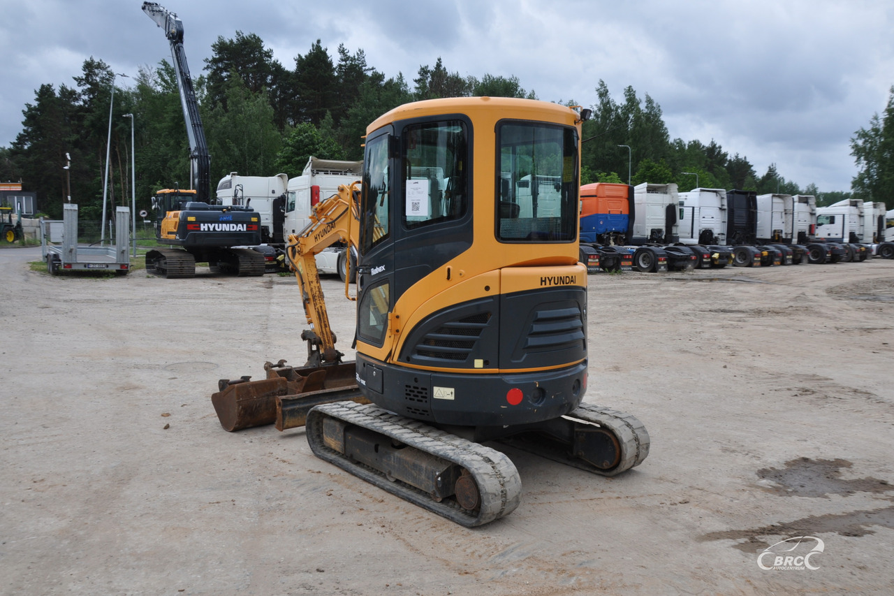 Hyundai R30Z-9AK - Мини-экскаватор: фото 4 Hyundai R30Z-9AK - Мини-экскаватор: фото 4