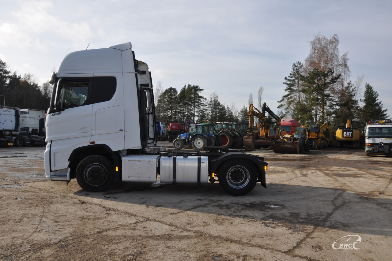 Тягач Ford F-MAX: фото 8 Тягач Ford F-MAX: фото 8