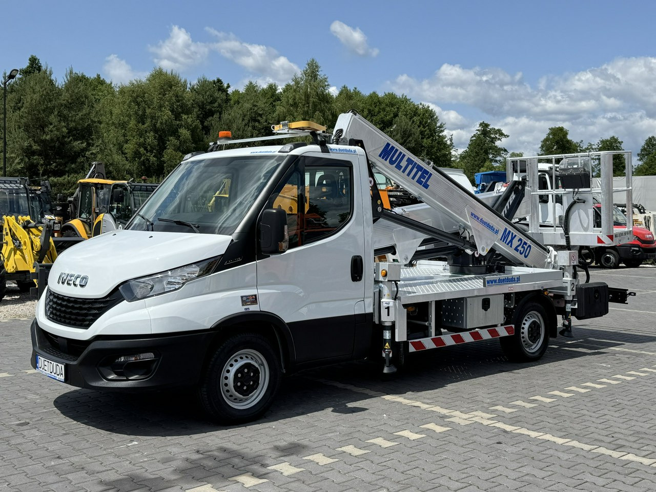 Iveco Daily 35S14 - Грузовик с подъемником: фото 5 Iveco Daily 35S14 - Грузовик с подъемником: фото 5