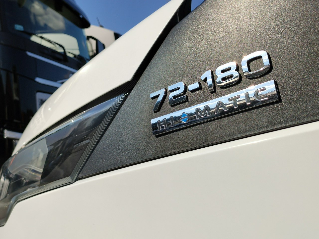 Iveco Daily 72C18 Mroźnia Ściana Grodziowa Podwójny Parownik - Фургон-рефрижератор: фото 4 Iveco Daily 72C18 Mroźnia Ściana Grodziowa Podwójny Parownik - Фургон-рефрижератор: фото 4