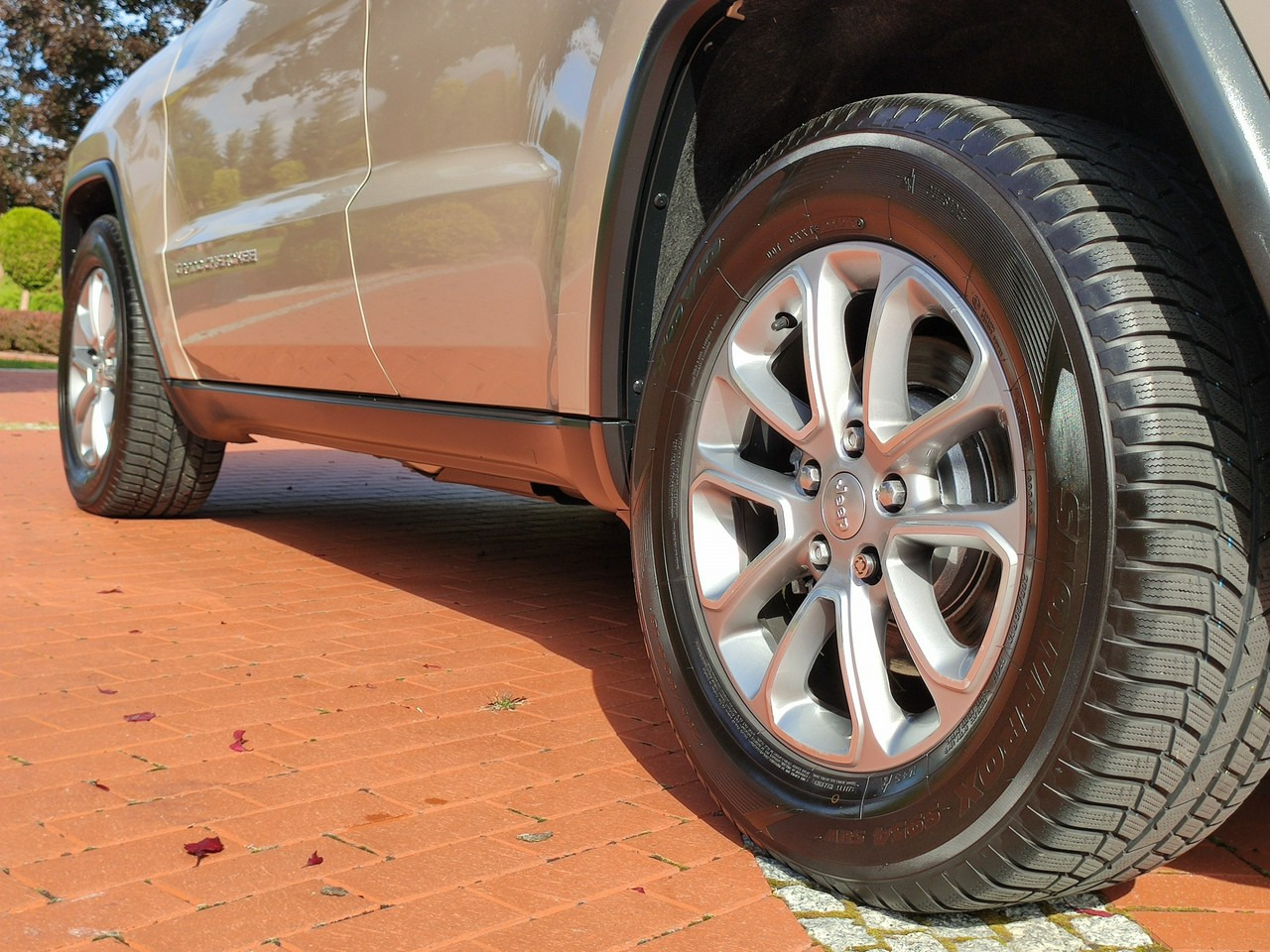 Внедорожник Jeep Grand Cherokee: фото 15