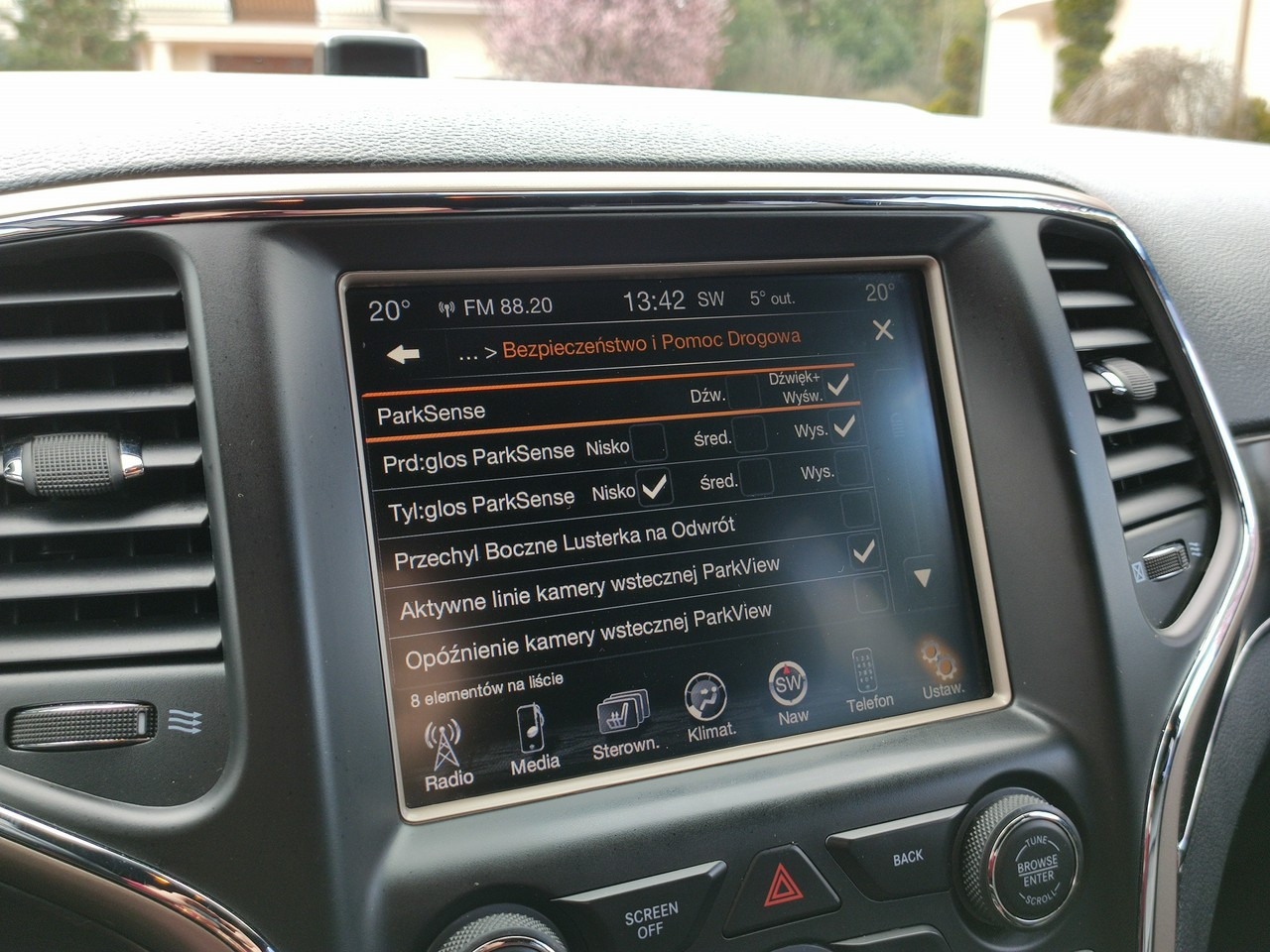 Внедорожник Jeep Grand Cherokee: фото 33