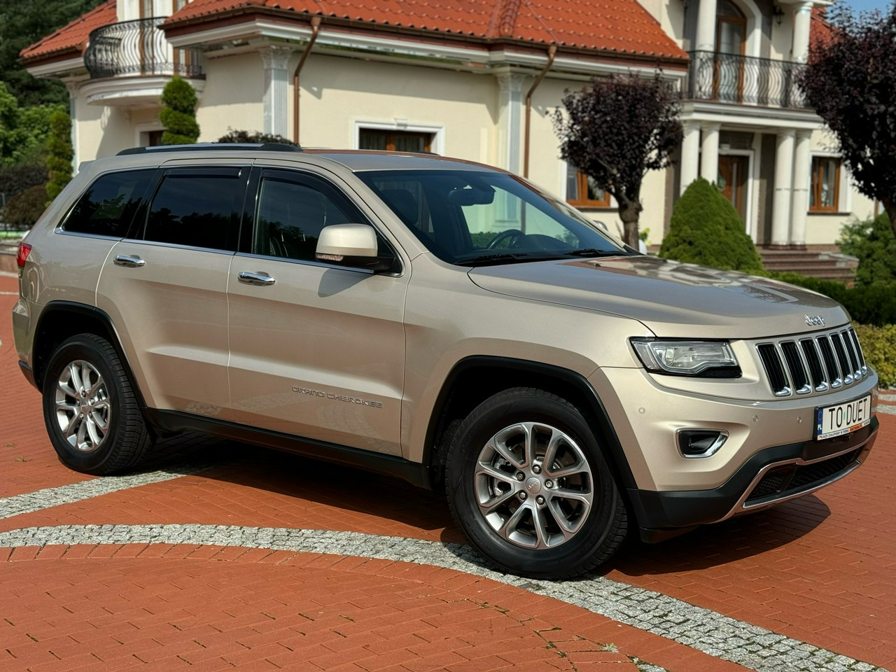 Внедорожник Jeep Grand Cherokee: фото 8