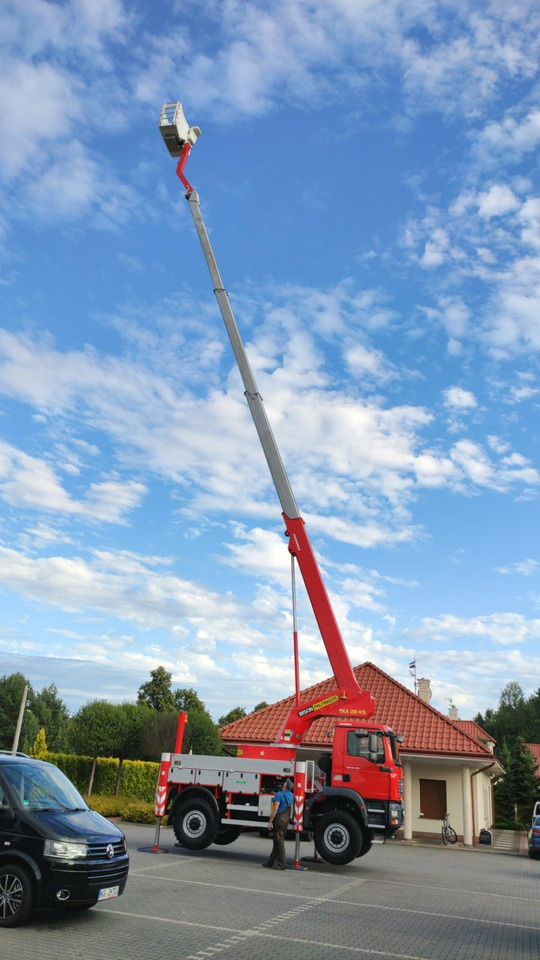 MAN TGM 18.280 4x4 Zwyżka Bison Palfinger TKA 28 Podnośnik Koszowy - Грузовик с подъемником: фото 3 MAN TGM 18.280 4x4 Zwyżka Bison Palfinger TKA 28 Podnośnik Koszowy - Грузовик с подъемником: фото 3