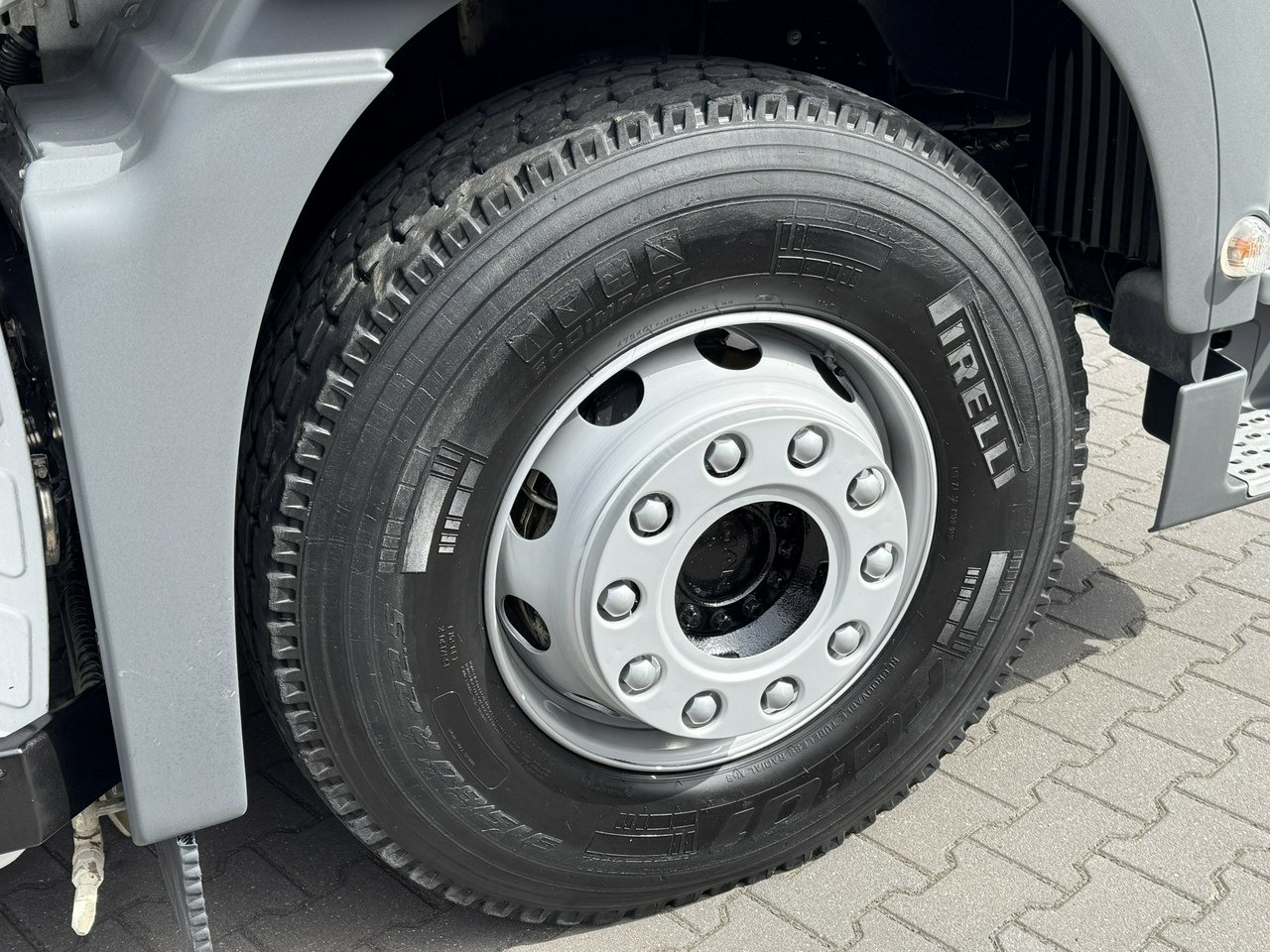 Подметально-уборочная машина MAN TGS 18.320 E5 BUCHER OPTIFANT 8000 Zamiatarka Uliczna Euro 6: фото 9 Подметально-уборочная машина MAN TGS 18.320 E5 BUCHER OPTIFANT 8000 Zamiatarka Uliczna Euro 6: фото 9