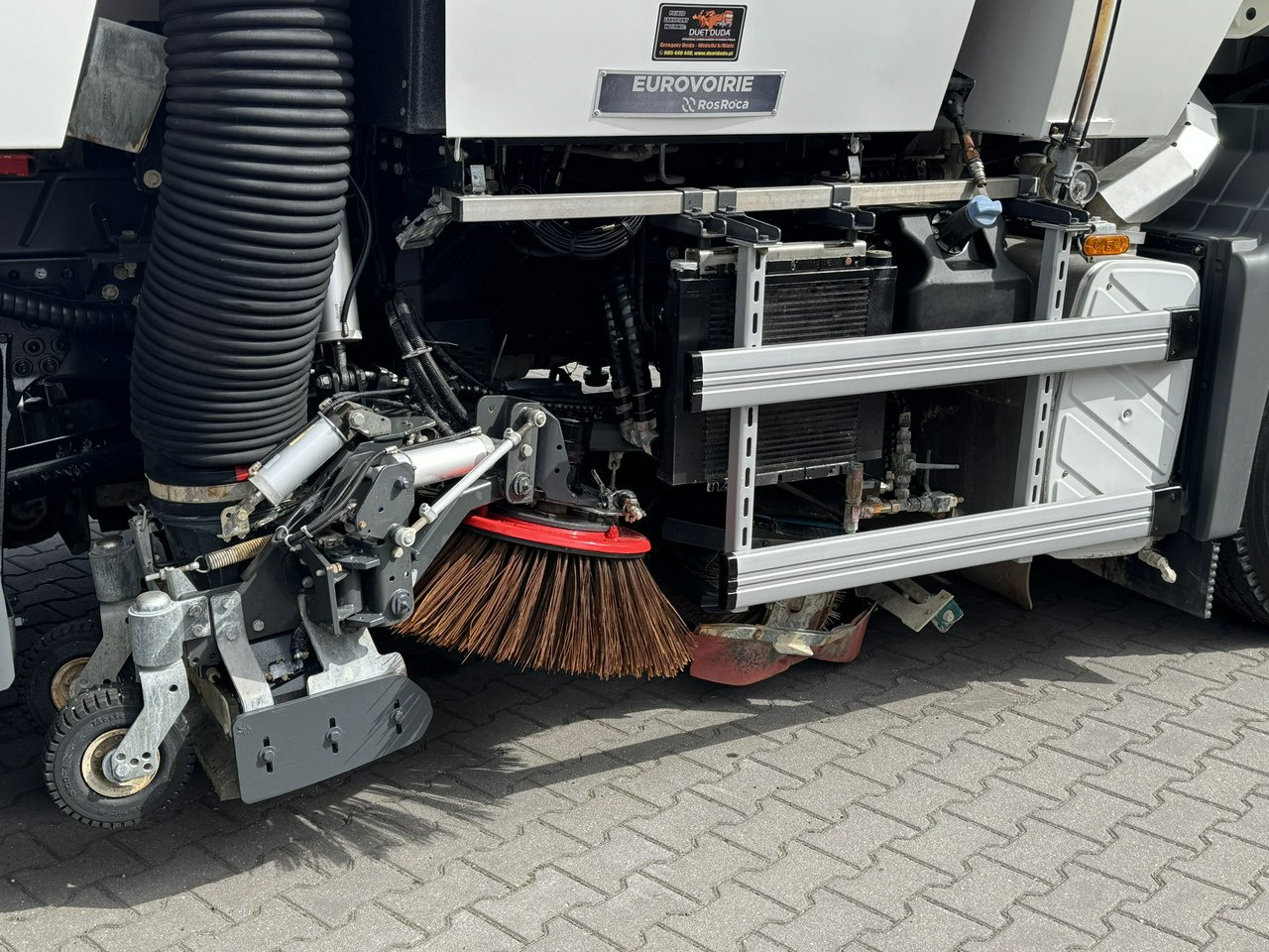 Подметально-уборочная машина MAN TGS 18.320 E5 BUCHER OPTIFANT 8000 Zamiatarka Uliczna Euro 6: фото 17 Подметально-уборочная машина MAN TGS 18.320 E5 BUCHER OPTIFANT 8000 Zamiatarka Uliczna Euro 6: фото 17