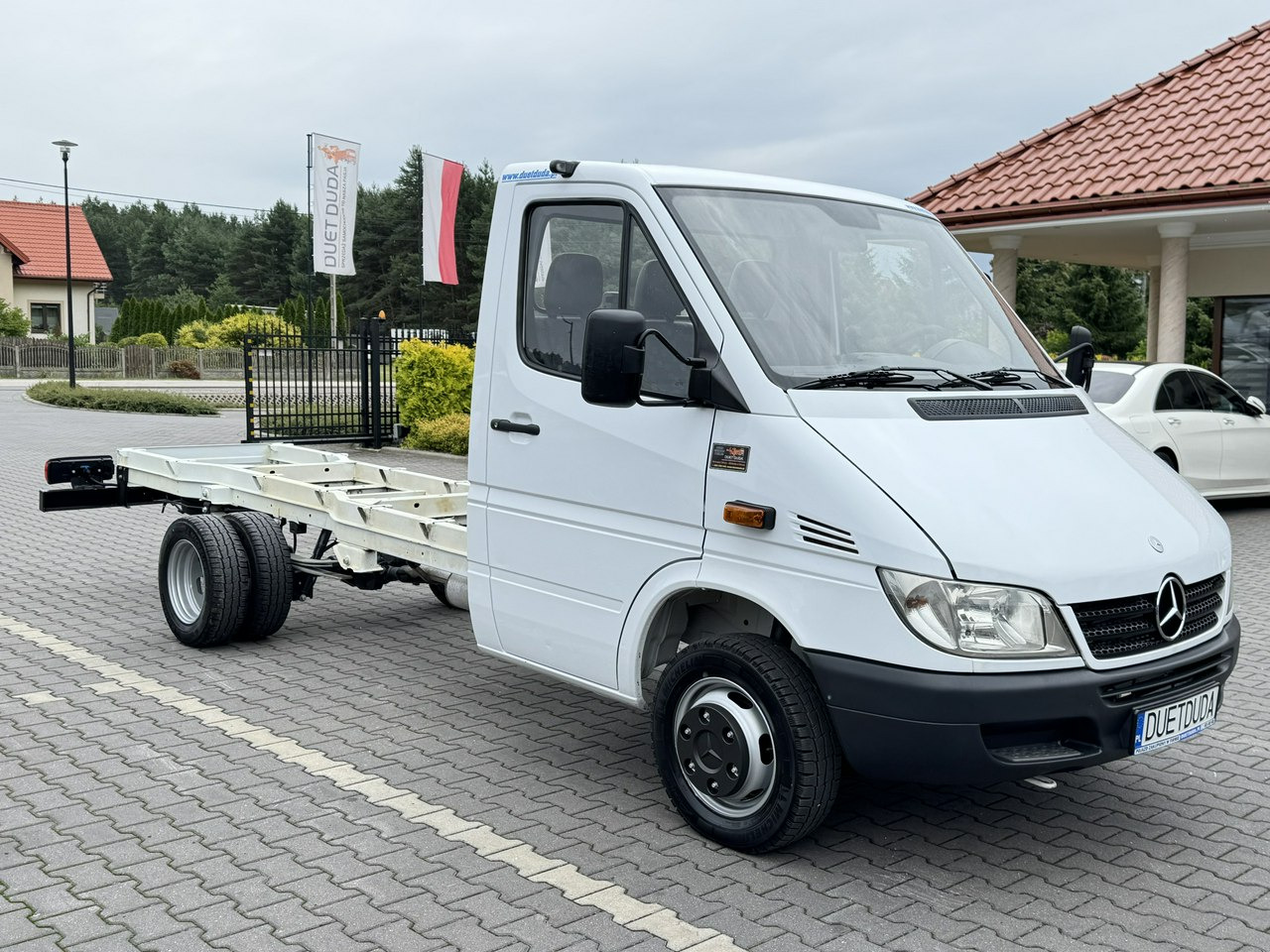 Mercedes Sprinter - Грузовик-шасси: фото 1 Mercedes Sprinter - Грузовик-шасси: фото 1