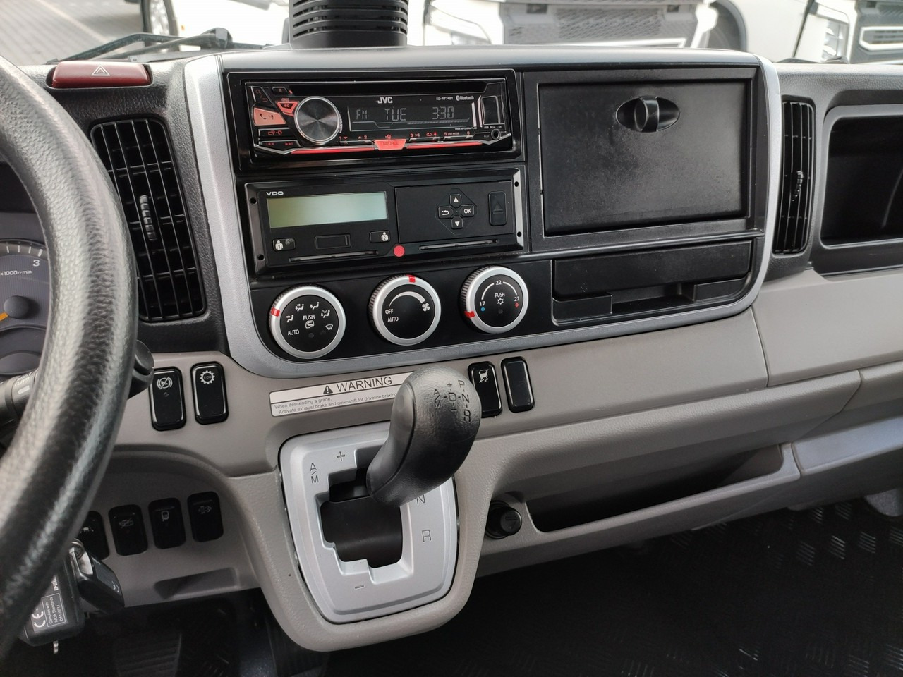 Грузовик бортовой/ Платформа Mitsubishi Canter 7C18 3.0/150 KM Skrzyniowy Automat Klima: фото 20
