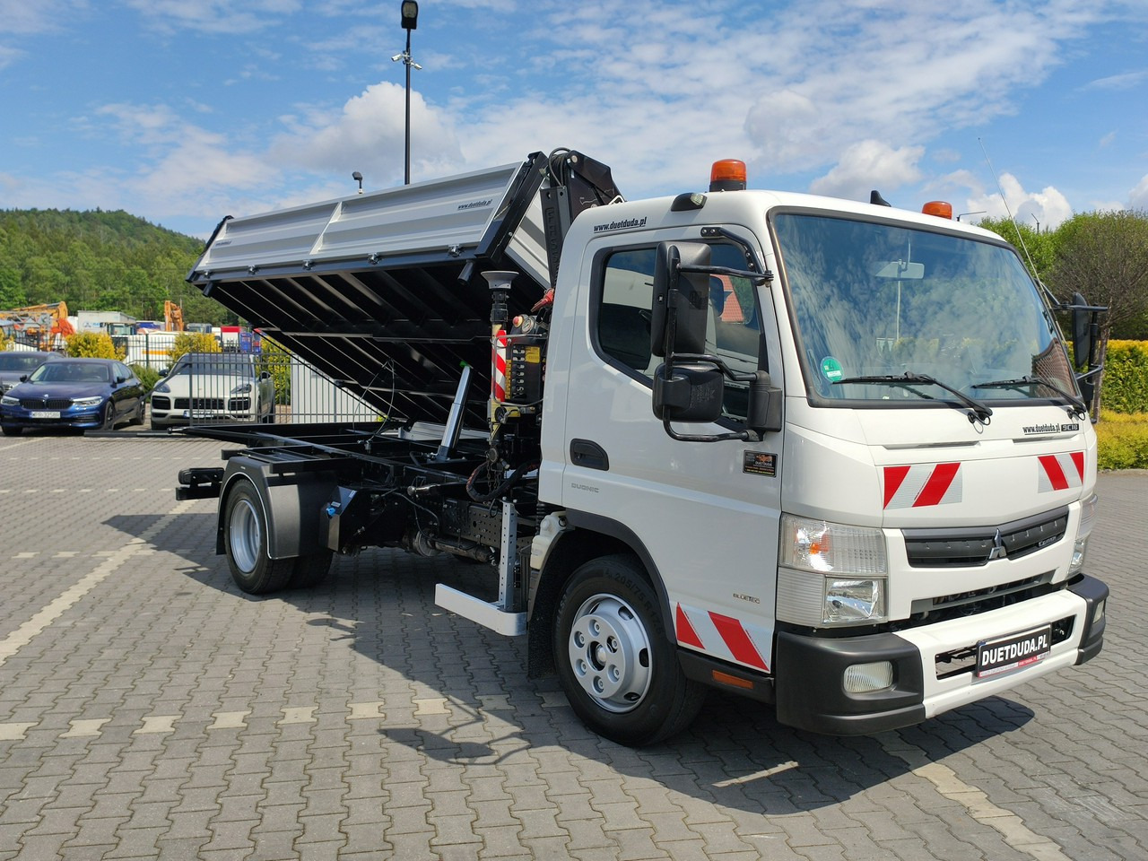 Mitsubishi Canter Fuso 9C18 3.0/180KM Automat, HDS FASSI F30 Wywrotka 3-str - Самосвал, Автоманипулятор: фото 4 Mitsubishi Canter Fuso 9C18 3.0/180KM Automat, HDS FASSI F30 Wywrotka 3-str - Самосвал, Автоманипулятор: фото 4