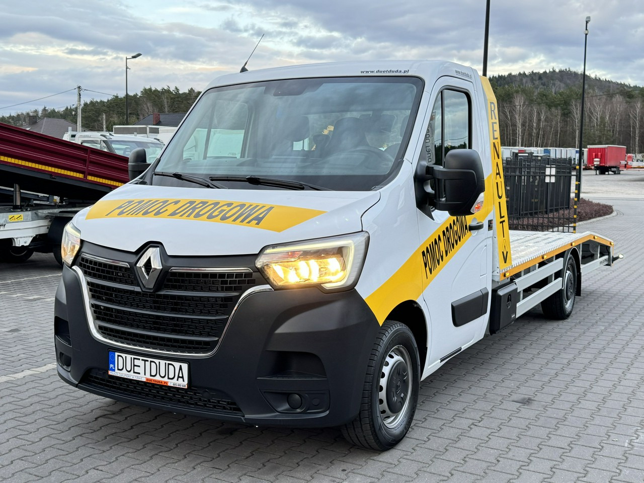 Эвакуатор Renault Master: фото 8