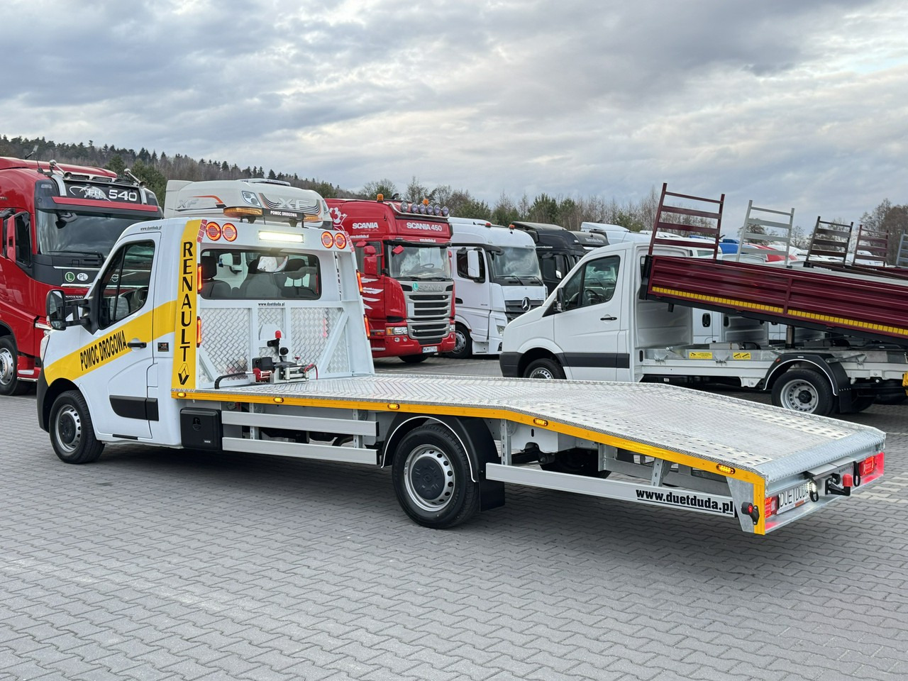 Эвакуатор Renault Master: фото 10