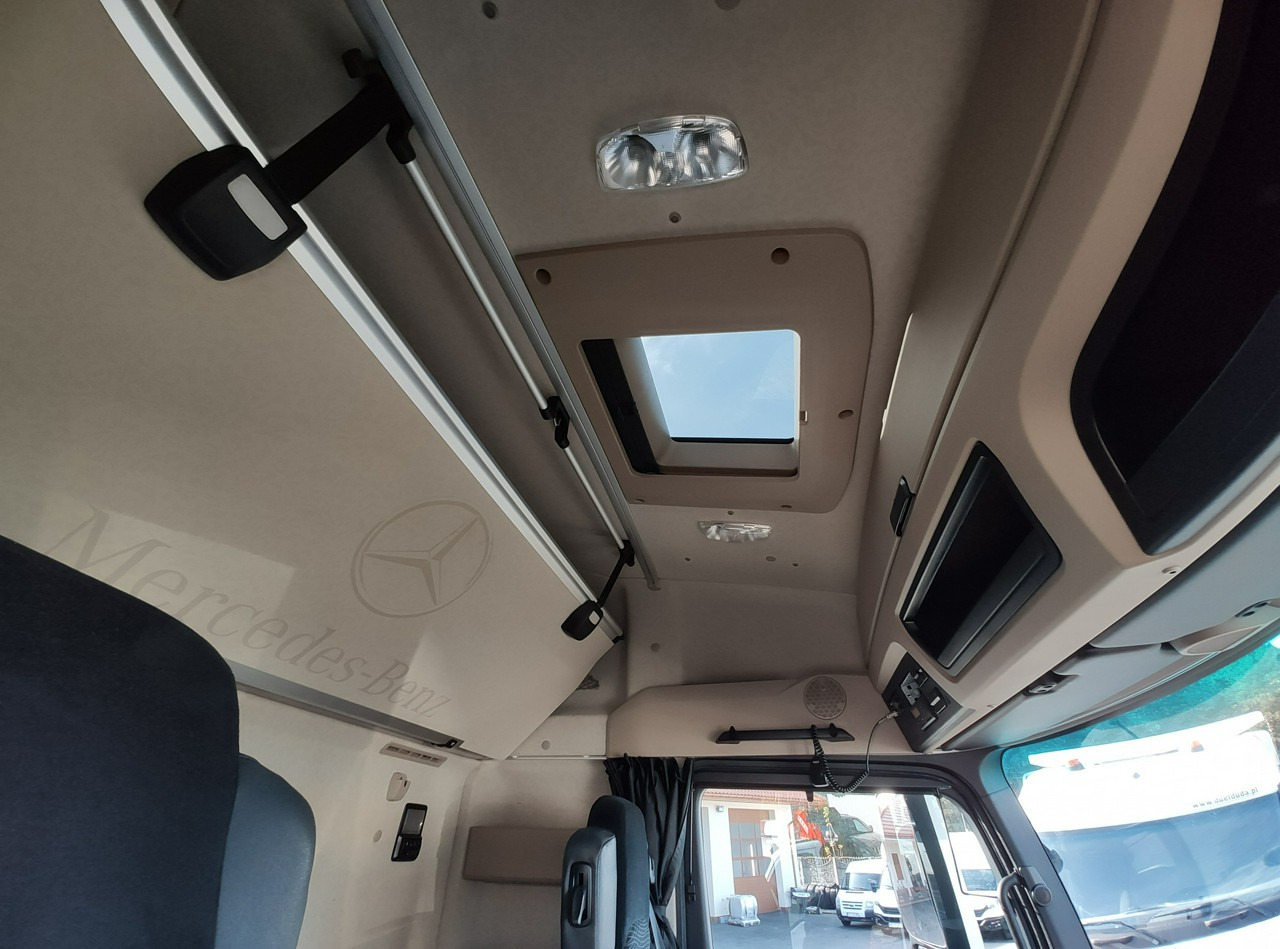 Тягач Mercedes ACTROS 1845 Euro 6 Stream Space Standard !!!: фото 31 Тягач Mercedes ACTROS 1845 Euro 6 Stream Space Standard !!!: фото 31