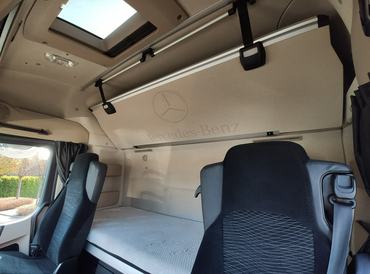 Тягач Mercedes ACTROS 1845 Euro 6 Stream Space Standard !!!: фото 28 Тягач Mercedes ACTROS 1845 Euro 6 Stream Space Standard !!!: фото 28