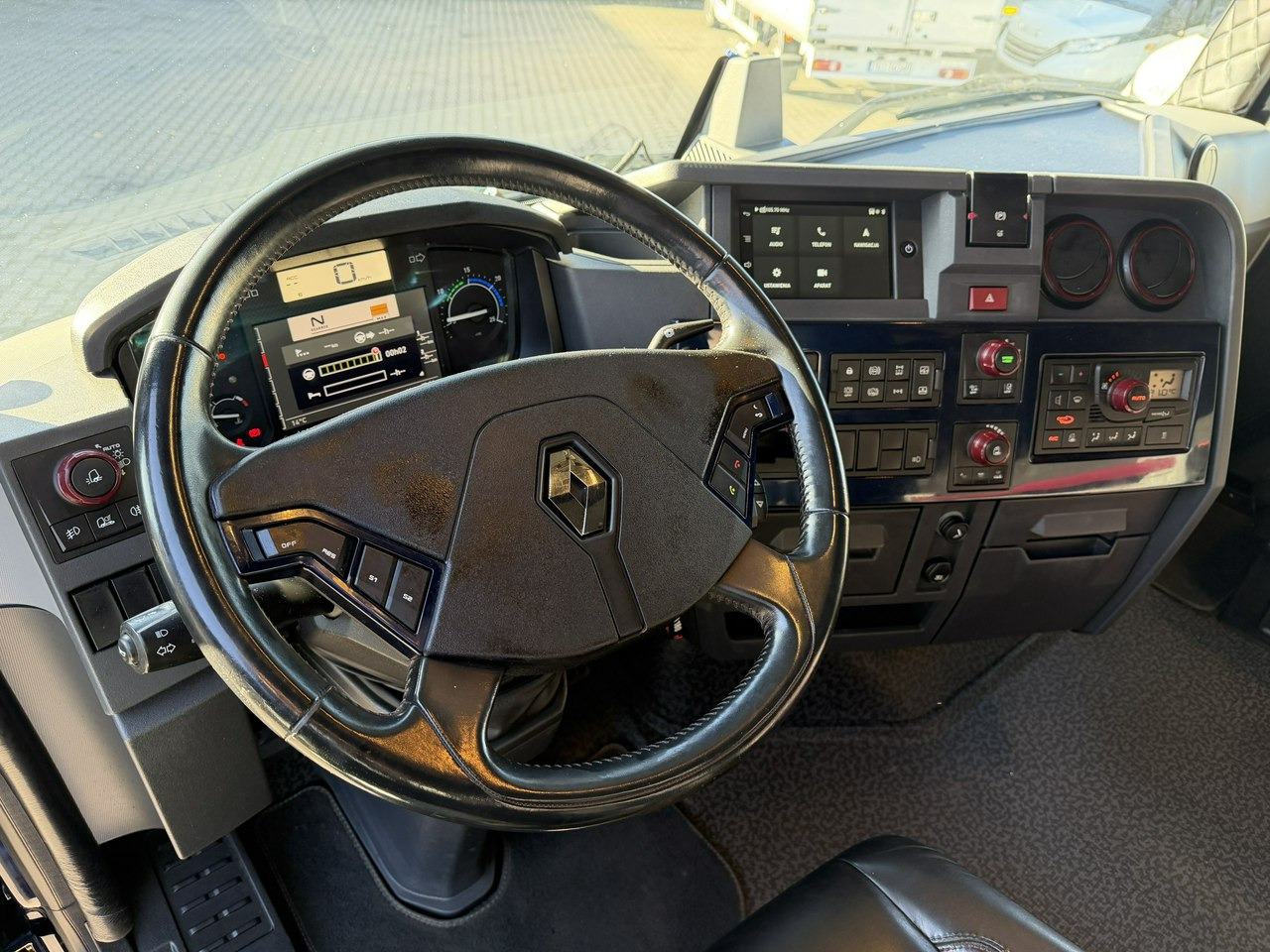 Renault Gama T 520 Standard Silnik 13litrów Euro 6 в лизинг Renault Gama T 520 Standard Silnik 13litrów Euro 6: фото 23 Renault Gama T 520 Standard Silnik 13litrów Euro 6 в лизинг Renault Gama T 520 Standard Silnik 13litrów Euro 6: фото 23