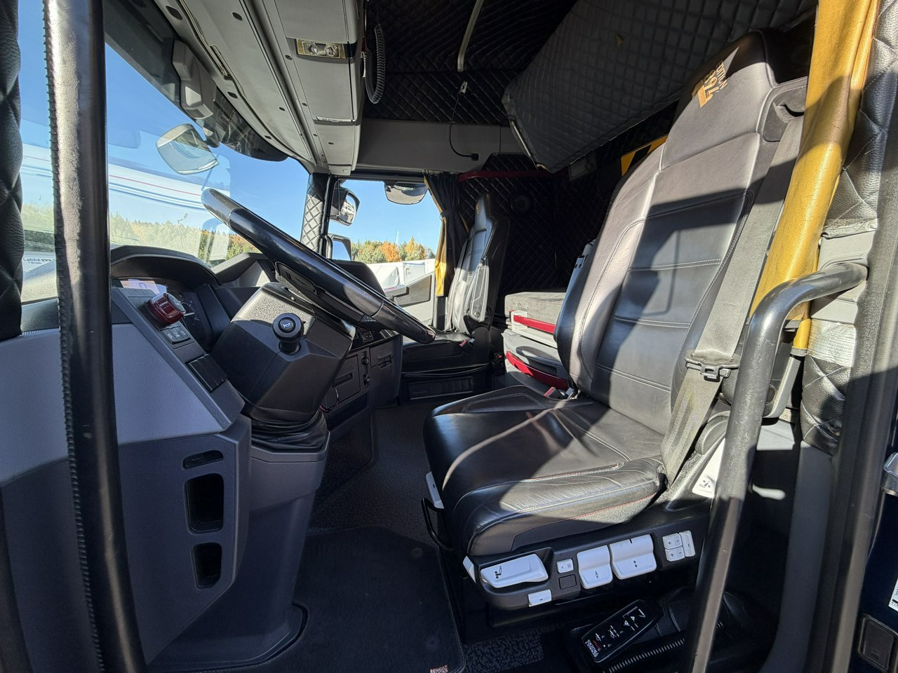 Renault Gama T 520 Standard Silnik 13litrów Euro 6 в лизинг Renault Gama T 520 Standard Silnik 13litrów Euro 6: фото 22 Renault Gama T 520 Standard Silnik 13litrów Euro 6 в лизинг Renault Gama T 520 Standard Silnik 13litrów Euro 6: фото 22