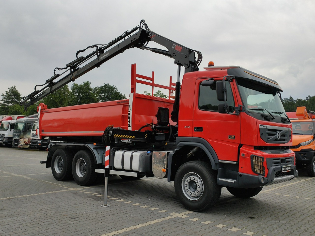 Volvo FMX 410 6x4 13L HDS Radiowy Hydroburta - Самосвал, Автоманипулятор: фото 4 Volvo FMX 410 6x4 13L HDS Radiowy Hydroburta - Самосвал, Автоманипулятор: фото 4