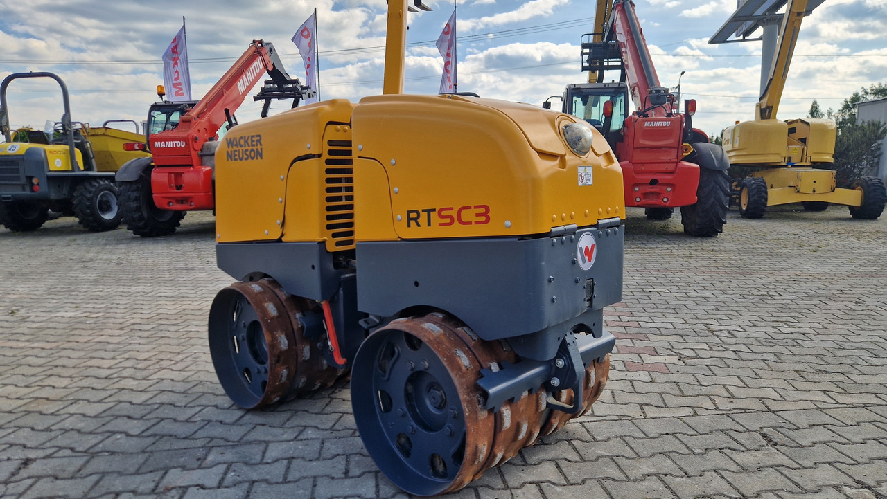 WACKER NEUSON RT SC 3 - Каток тротуарный: фото 1 WACKER NEUSON RT SC 3 - Каток тротуарный: фото 1