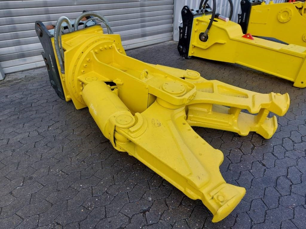 Atlas Copco CC2500 - Гидроножницы: фото 1 Atlas Copco CC2500 - Гидроножницы: фото 1
