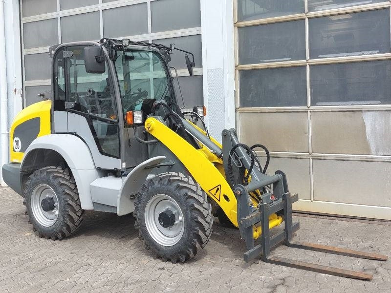 Kramer 5050 - Мини-погрузчик с бортовым поворотом: фото 4 Kramer 5050 - Мини-погрузчик с бортовым поворотом: фото 4