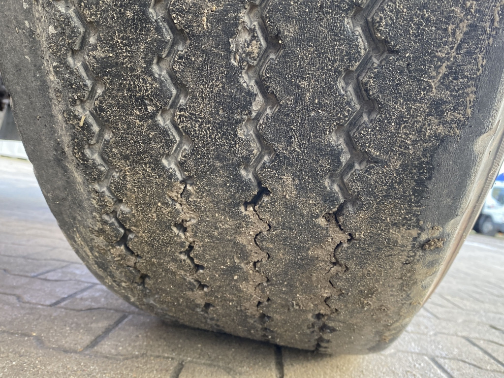 Прицеп бортовой/ Платформа Eggers ZX 18E / für Ballastgewichte: фото 9 Прицеп бортовой/ Платформа Eggers ZX 18E / für Ballastgewichte: фото 9