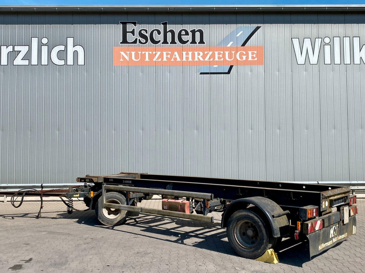 Hüffermann HSA 18.65 | Reifenprofil: 75%*Blatt*50mm Zugauge - Прицеп мультилифт/ Бункеровоз: фото 3 Hüffermann HSA 18.65 | Reifenprofil: 75%*Blatt*50mm Zugauge - Прицеп мультилифт/ Бункеровоз: фото 3