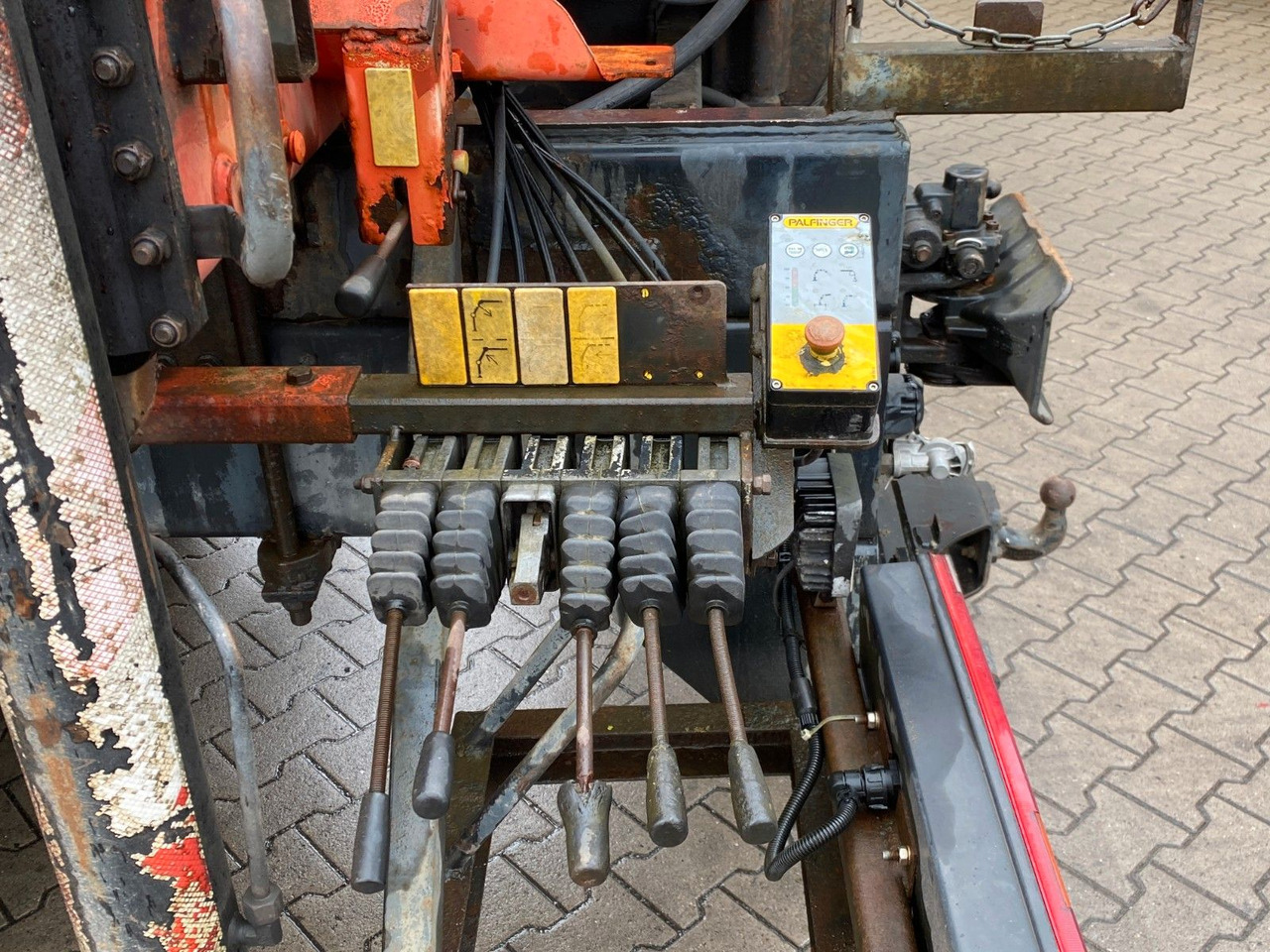 MAN 18.285 MC | Palfinger PK 9501*Blatt*2x AHK+Oel - Самосвал, Автоманипулятор: фото 5 MAN 18.285 MC | Palfinger PK 9501*Blatt*2x AHK+Oel - Самосвал, Автоманипулятор: фото 5