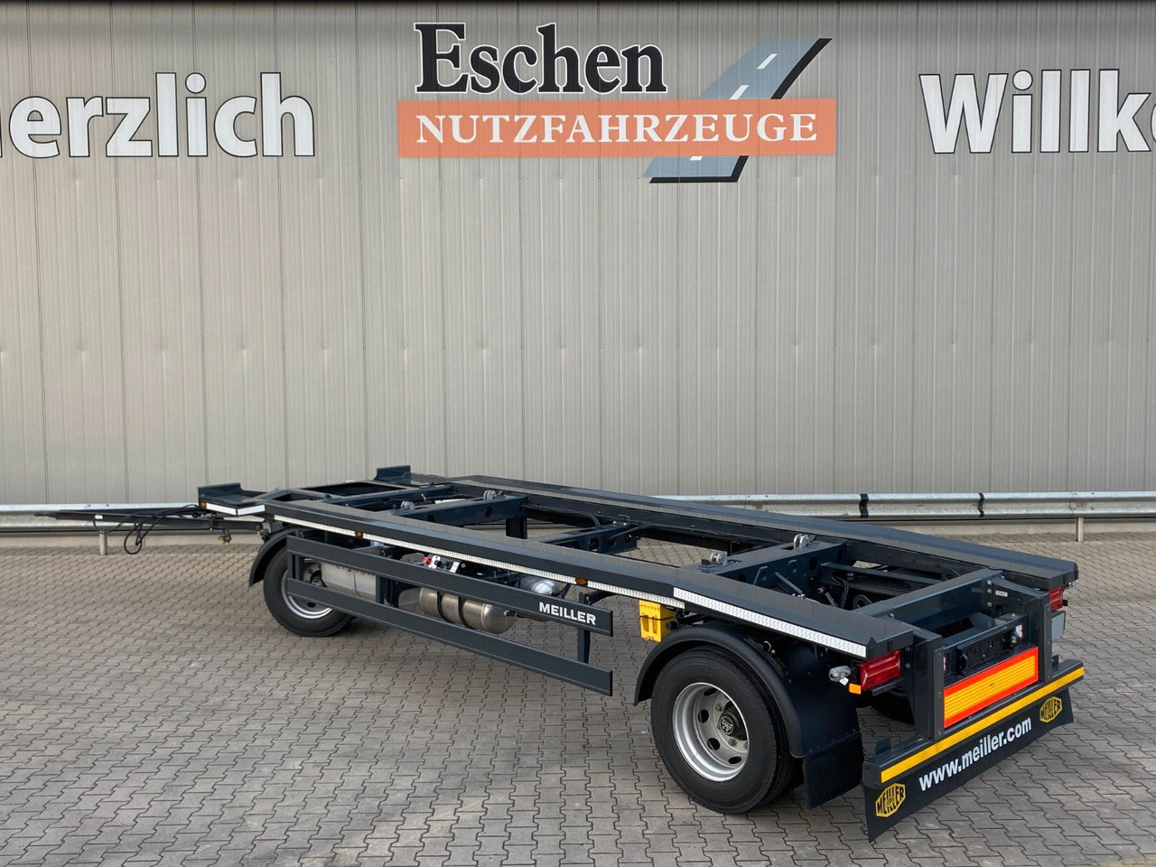 Meiller MG 18 ZO 5,4 NEU*Rückfahrkamera*Werkzeugkasten Meiller MG 18 ZO 5,4 NEU*Werkzeugkasten Abrollcontainer - Прицеп мультилифт/ Бункеровоз: фото 3 Meiller MG 18 ZO 5,4 NEU*Rückfahrkamera*Werkzeugkasten Meiller MG 18 ZO 5,4 NEU*Werkzeugkasten Abrollcontainer - Прицеп мультилифт/ Бункеровоз: фото 3