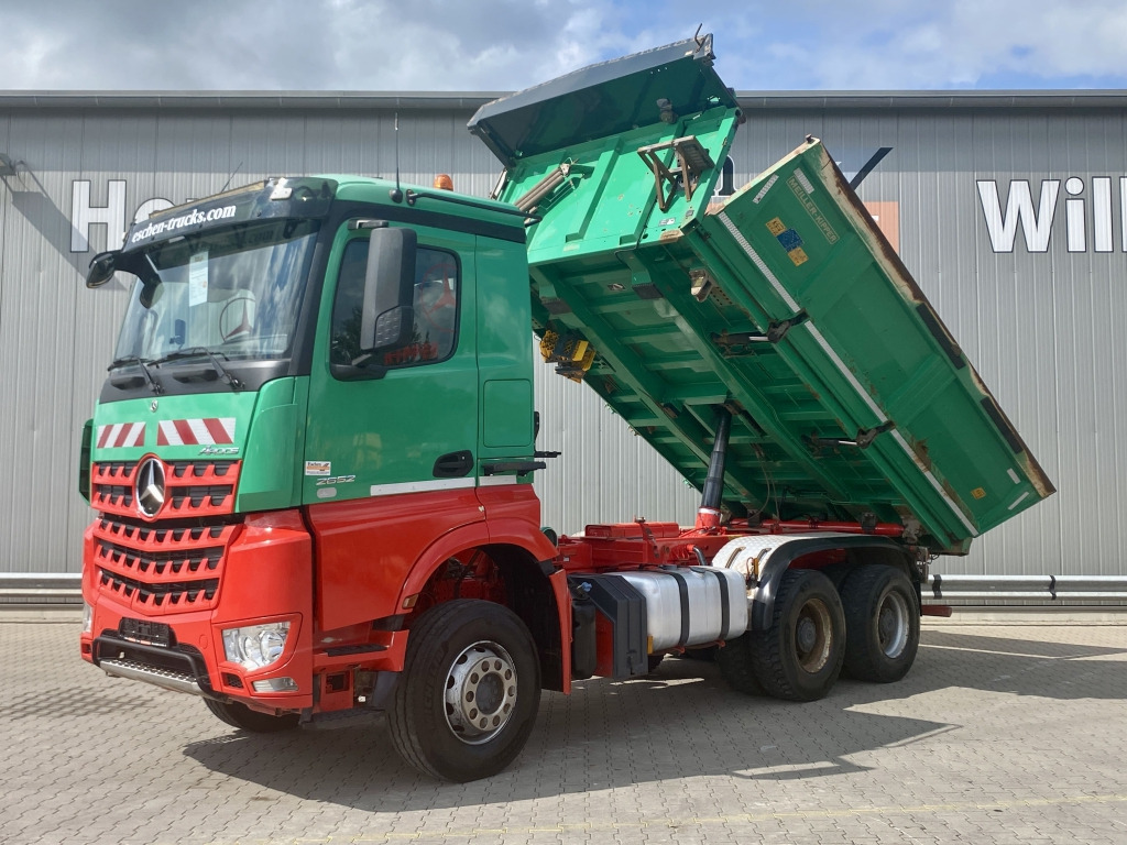 Mercedes-Benz 2652 K Arocs 6x4 - Самосвал: фото 1 Mercedes-Benz 2652 K Arocs 6x4 - Самосвал: фото 1