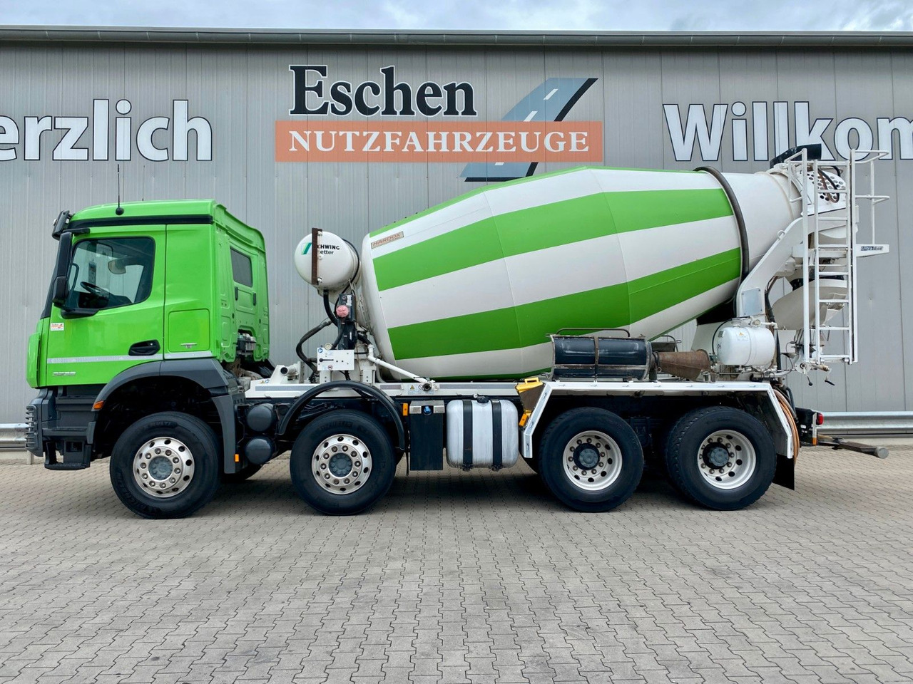Mercedes-Benz 3236 Arocs | 9m³ Stetter*Klima*Navi*Blatt*1.Hand - Автобетоносмеситель: фото 2 Mercedes-Benz 3236 Arocs | 9m³ Stetter*Klima*Navi*Blatt*1.Hand - Автобетоносмеситель: фото 2